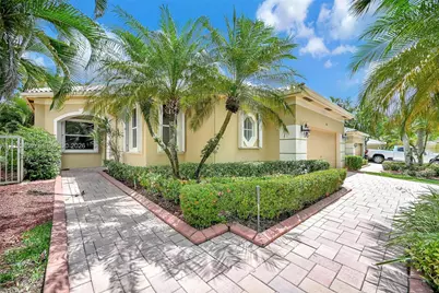 2468 Bay Isle Court, Weston, FL 33327 - Photo 9