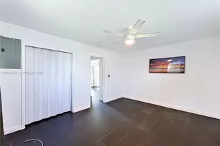 391 NE 42nd Ct, Oakland Park, FL 33334 - Photo 13