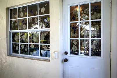 301 SW 5th St, Hallandale Beach, FL 33009 - Photo 29