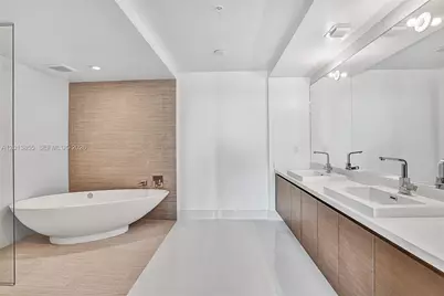 330 Sunny Isles Blvd #5-2205, Sunny Isles Beach, FL 33160 - Photo 15