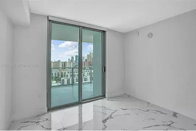 330 Sunny Isles Blvd #5-2205, Sunny Isles Beach, FL 33160 - Photo 21