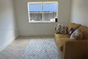 16479 SW 53rd St, Miami, FL 33185 - Photo 9