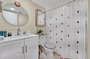 1101 SW 128th Terrace, Pembroke Pines, FL 33027 - Photo 17
