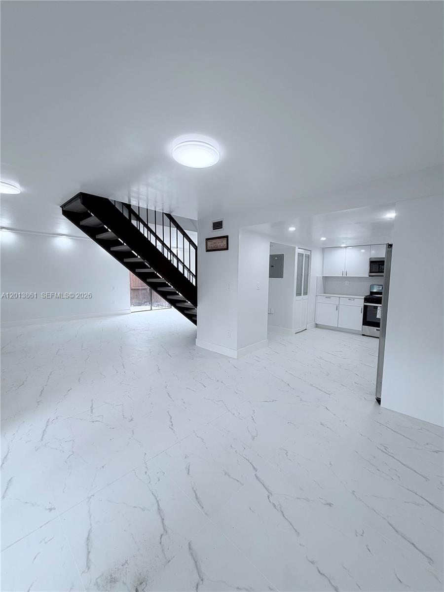 7024 SW 114th Pl #A-52 - 7024 SW 114th Pl #A-52, Miami, FL 33173 Luxury Property | Jose Angel Pina