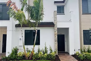 929 NE 211th St, Miami, FL 33179 - Photo 1
