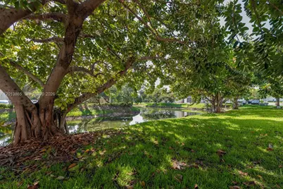 447 N Laurel #1906, Margate, FL 33063 - Photo 11