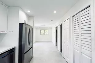 8442 SW 107th St, Miami, FL 33156 - Photo 3