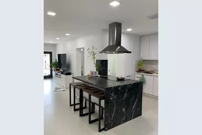 2235 SW 25th Ter, Miami, FL 33133 - Photo 3