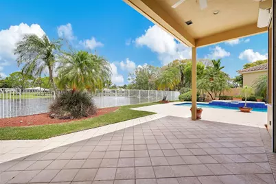 2456 Bay Isle Court, Weston, FL 33327 - Photo 55