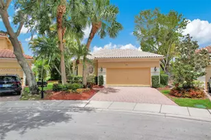 2456 Bay Isle Ct, Weston, FL 33327 - Photo 1