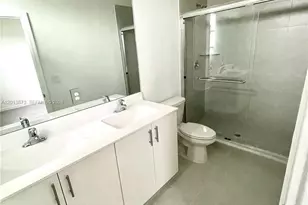 929 NE 211th St, Miami, FL 33179 - Photo 13