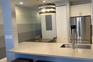 808 SW 147th Ave, Pembroke Pines, FL 33027 - Photo 3