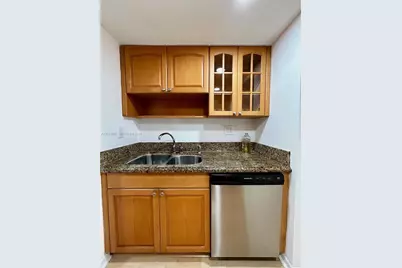 7451 NW 16th St #304, Plantation, FL 33313 - Photo 5