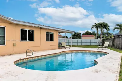 1600 NW 120th Ave, Pembroke Pines, FL 33026 - Photo 7