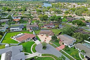 1600 NW 120th Ave, Pembroke Pines, FL 33026 - Photo 41