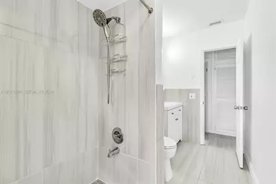 1600 NW 120th Ave, Pembroke Pines, FL 33026 - Photo 25