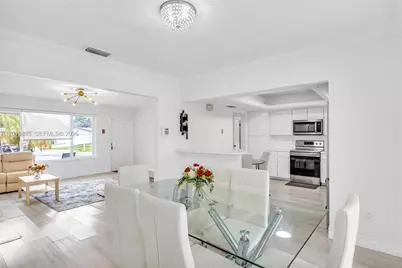 1600 NW 120th Ave, Pembroke Pines, FL 33026 - Photo 3