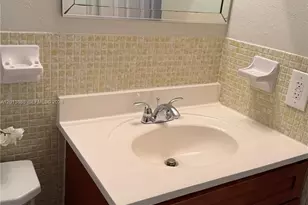 2920 Point E Dr, Aventura, FL 33160 - Photo 7