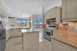 2715 Edgewater Ct, Weston, FL 33332 - Photo 15