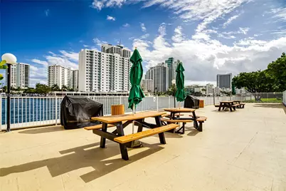 800 Parkview Dr #901, Hallandale Beach, FL 33009 - Photo 49