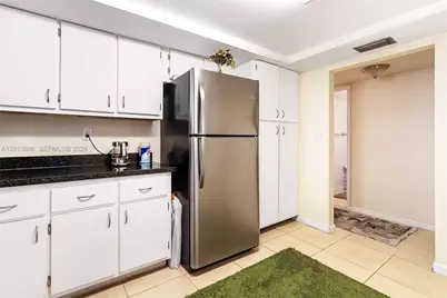800 Parkview Dr #901, Hallandale Beach, FL 33009 - Photo 19