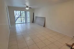 8051 S Colony Cir S, Tamarac, FL 33321 - Photo 5
