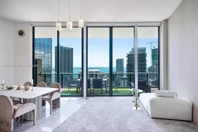 801 S Miami Ave #5702, Miami, FL 33130 - Photo 13