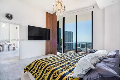 801 S Miami Ave #5702, Miami, FL 33130 - Photo 17