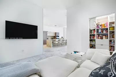 801 S Miami Ave #5702, Miami, FL 33130 - Photo 15
