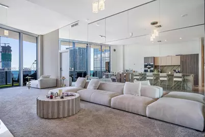 801 S Miami Ave #5702, Miami, FL 33130 - Photo 3