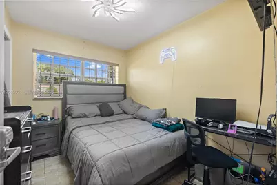 1315 NW 192nd St, Miami Gardens, FL 33169 - Photo 11