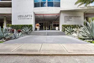 10 SW South River Dr, Miami, FL 33130 - Photo 25
