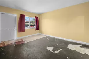 351 E 14th St, Hialeah, FL 33010 - Photo 9