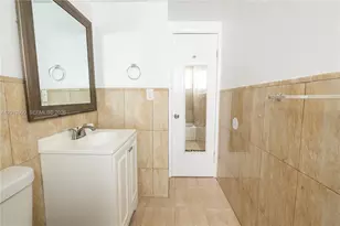 1091 SW 4th St, Miami, FL 33130 - Photo 3