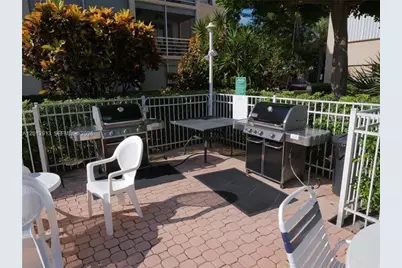 1541 S Ocean Blvd #317, Lauderdale by the Sea, FL 33062 - Photo 9