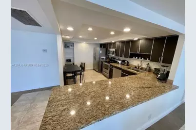 2500 Parkview Dr #2114, Hallandale Beach, FL 33009 - Photo 3