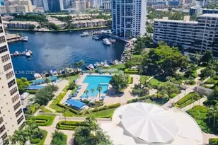 2500 Parkview Dr, Hallandale Beach, FL 33009 - Photo 11