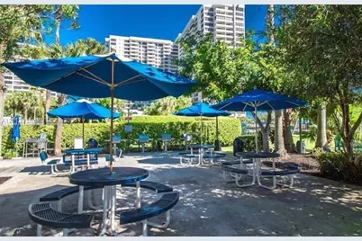 2500 Parkview Dr #2114, Hallandale Beach, FL 33009 - Photo 25