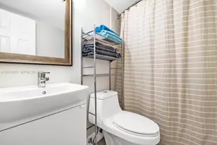290 Sunrise Dr, Key Biscayne, FL 33149 - Photo 11