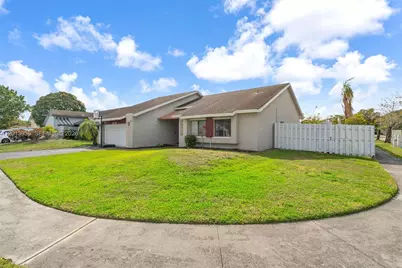 8650 NW 46th Ct, Lauderhill, FL 33351 - Photo 3