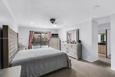 8650 NW 46th Ct, Lauderhill, FL 33351 - Photo 13