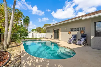 8650 NW 46th Ct, Lauderhill, FL 33351 - Photo 27