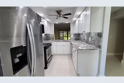 1929 SW 15th St #41, Deerfield Beach, FL 33442 - Photo 7