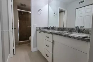 1929 SW 15th St, Deerfield Beach, FL 33442 - Photo 15