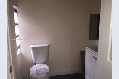 335 NE 114th St #1, Miami, FL 33161 - Photo 17