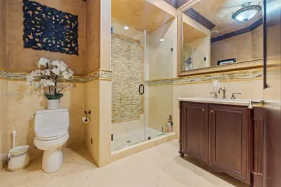 9861 NW 135th St, Hialeah Gardens, FL 33018 - Photo 31