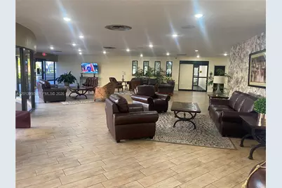 9370 Sunrise Lakes Blvd #209, Sunrise, FL 33322 - Photo 19