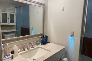 9370 Sunrise Lakes Blvd, Sunrise, FL 33322 - Photo 7