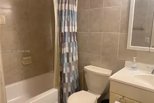 9370 Sunrise Lakes Blvd, Sunrise, FL 33322 - Photo 13