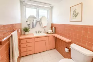10081 W Bay Harbor Dr, Bay Harbor Islands, FL 33154 - Photo 11